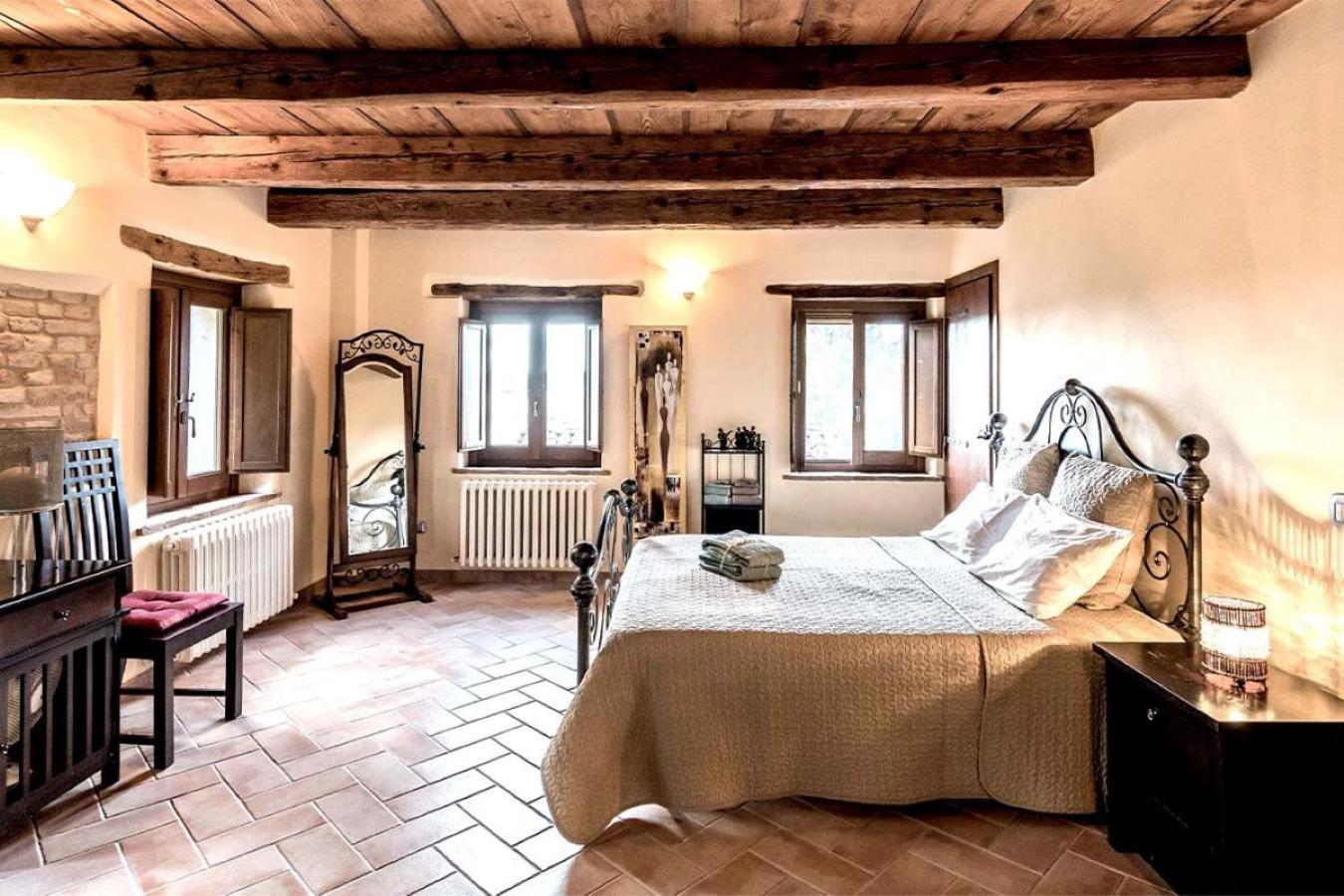 Bed And Breakfast La Vecchia Scuola Montefano Buitenkant foto